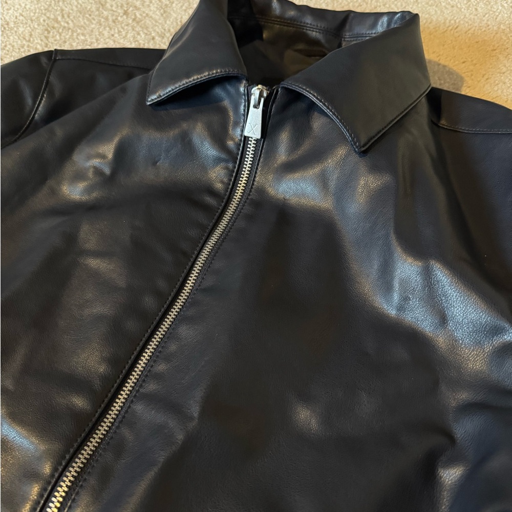 Express Black Lightweight Shirt Jacket with Prominent Collar
